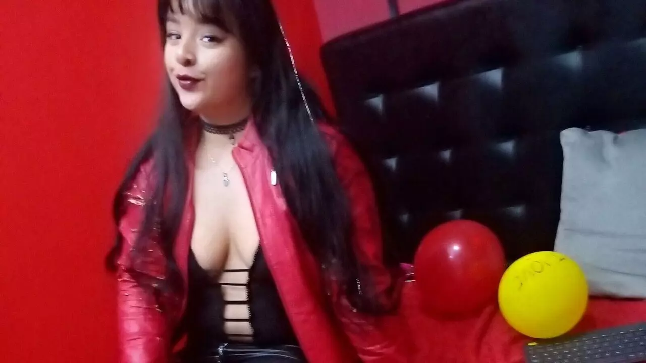 View MarcellaSwat Fuck Vids and Pics