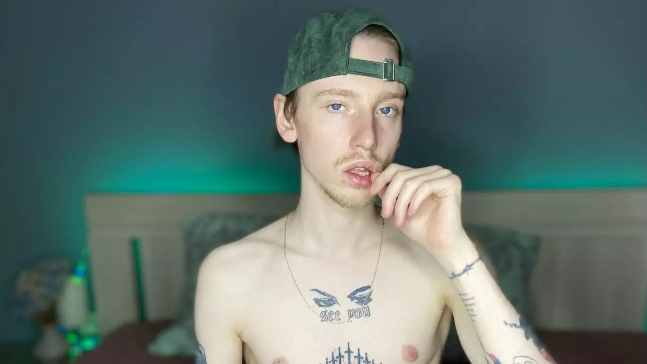 View TylerOnfroy Fuck Vids and Pics